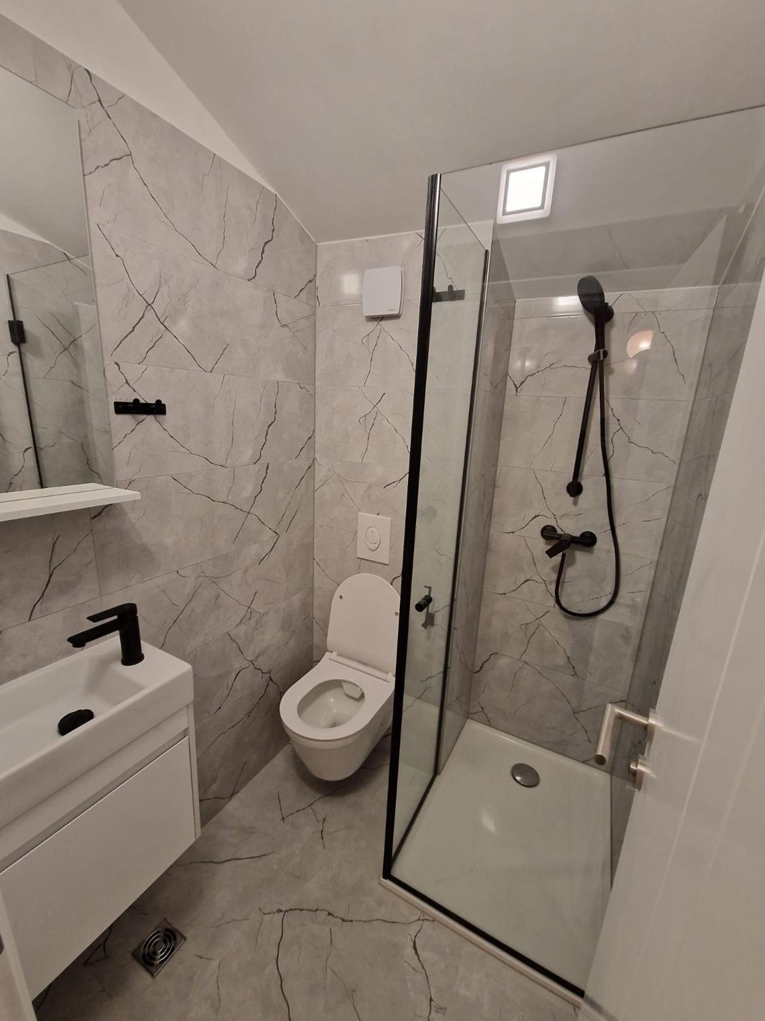 צלינה Apartments Juric מראה חיצוני תמונה